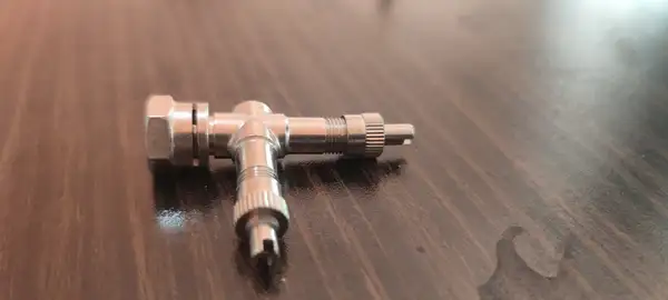 سه راهی باد والو کامیونی